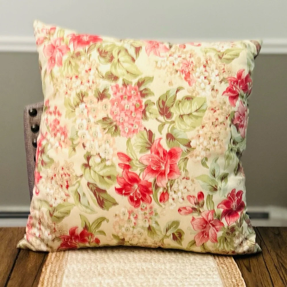 18” Square Floral Button Country Cottage Style Throw Pilllow